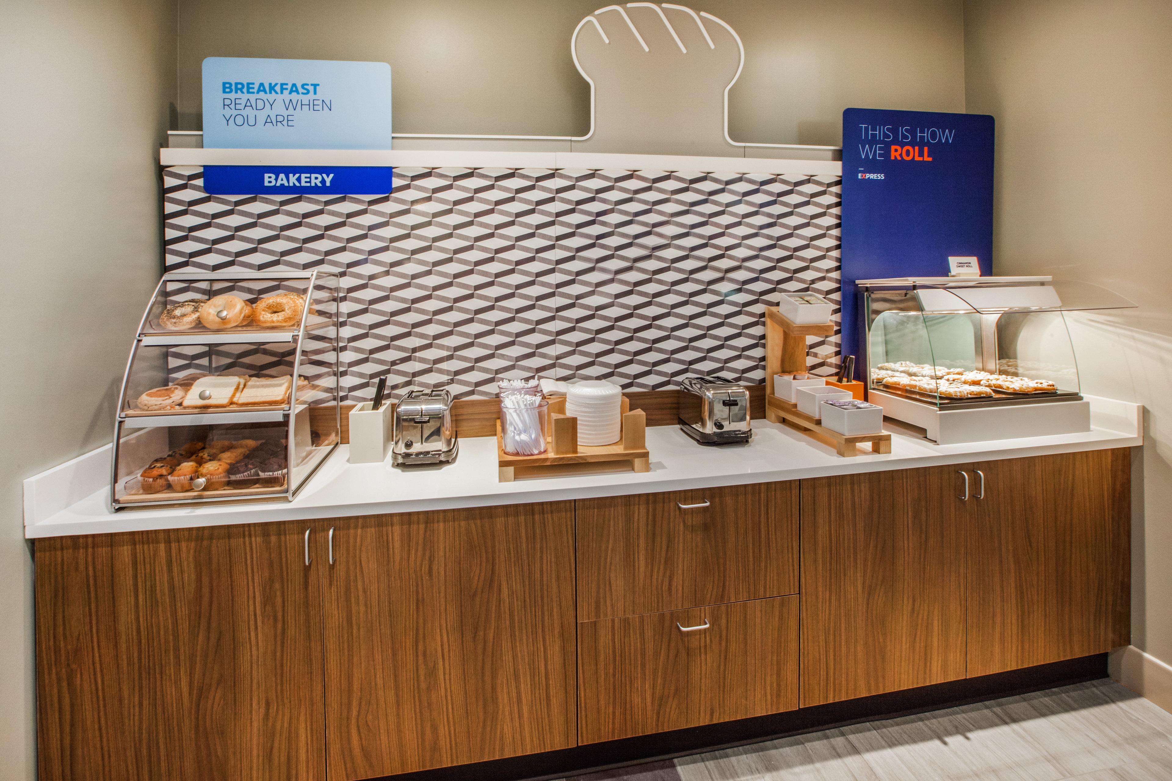Holiday Inn Express & Suites - Dallas Nw Hwy - Love Field By Ihg Exteriör bild