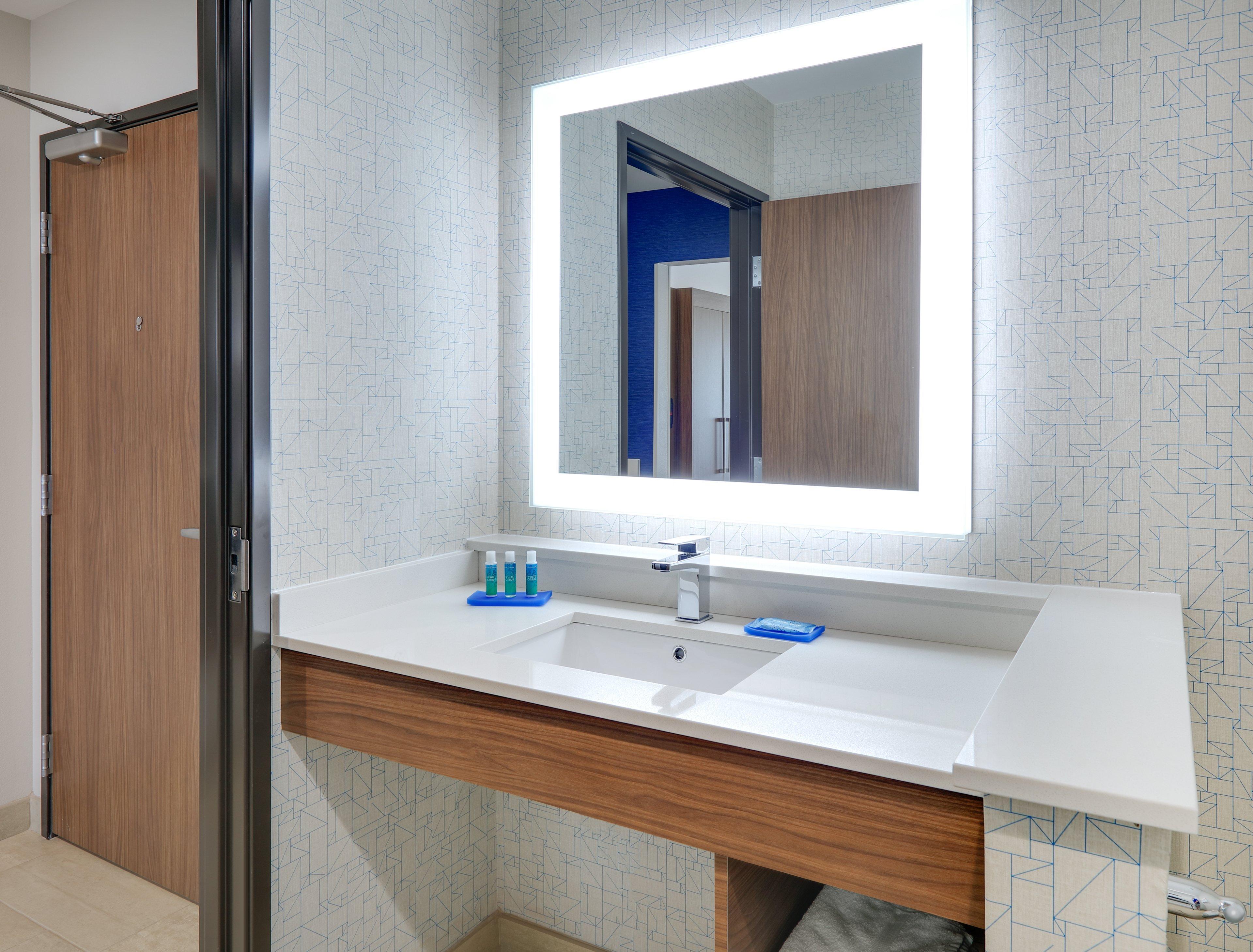Holiday Inn Express & Suites - Dallas Nw Hwy - Love Field By Ihg Exteriör bild
