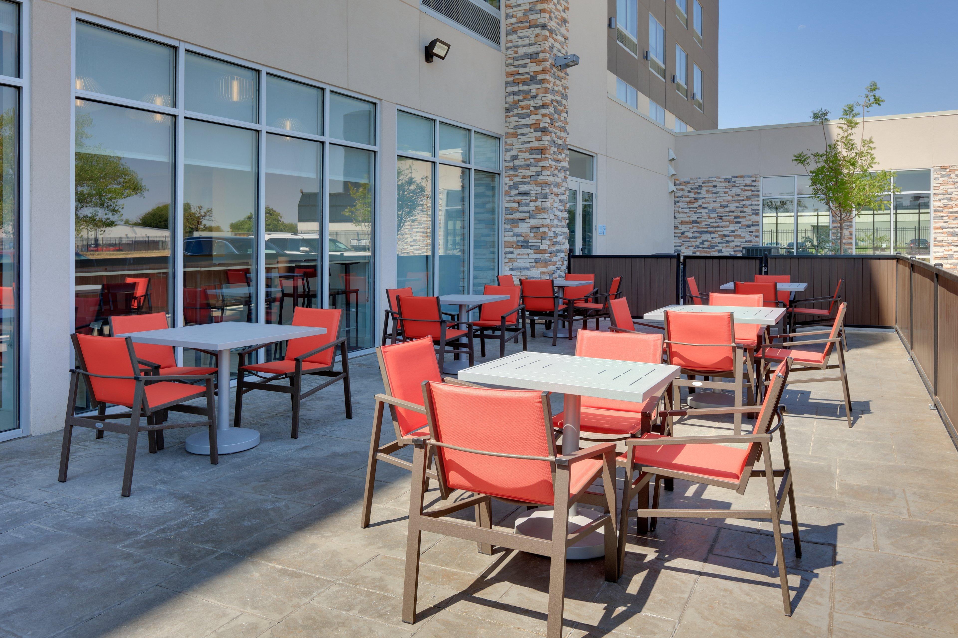Holiday Inn Express & Suites - Dallas Nw Hwy - Love Field By Ihg Exteriör bild