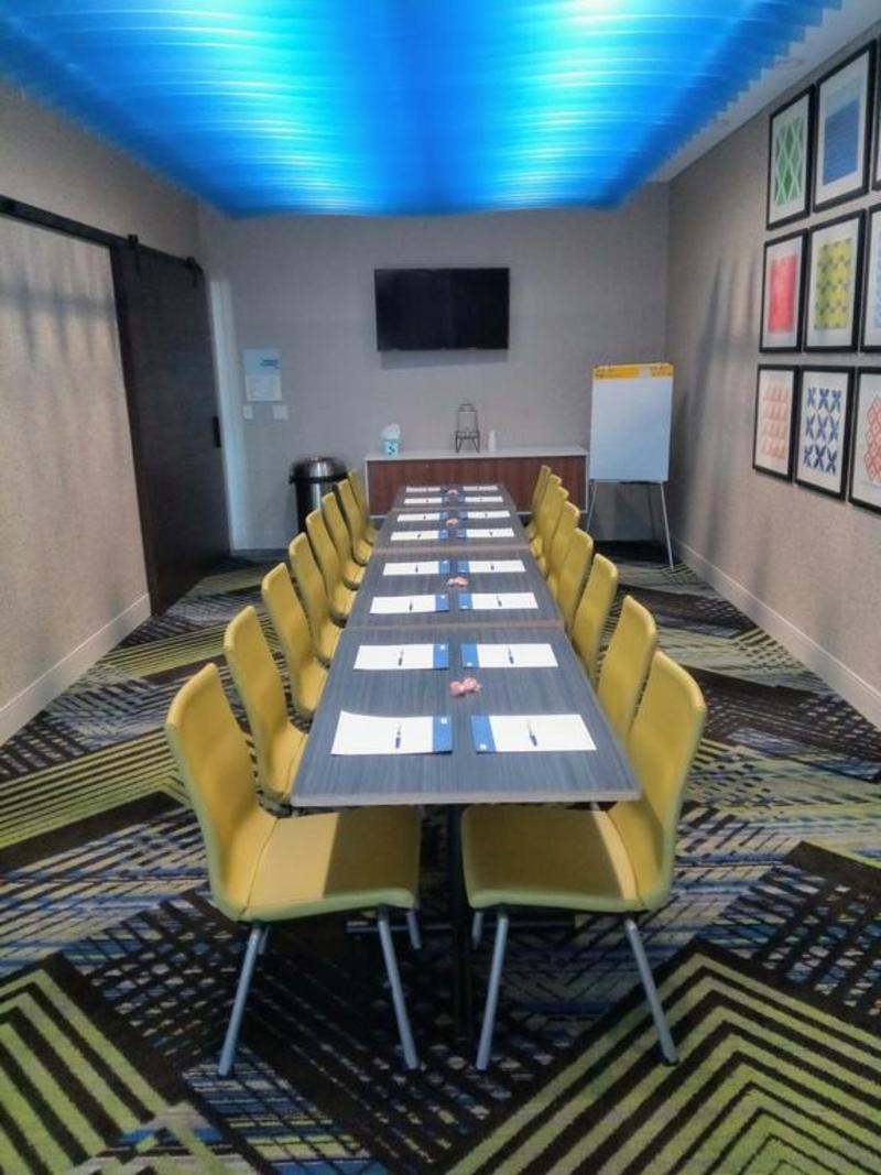 Holiday Inn Express & Suites - Dallas Nw Hwy - Love Field By Ihg Exteriör bild
